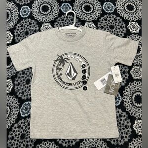 Volcom small new t shirt